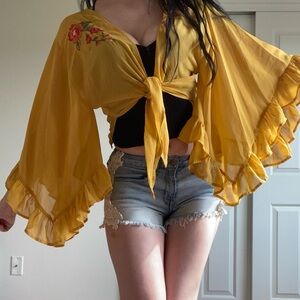 Forever 21 Yellow Floral Tie-Front Blouse